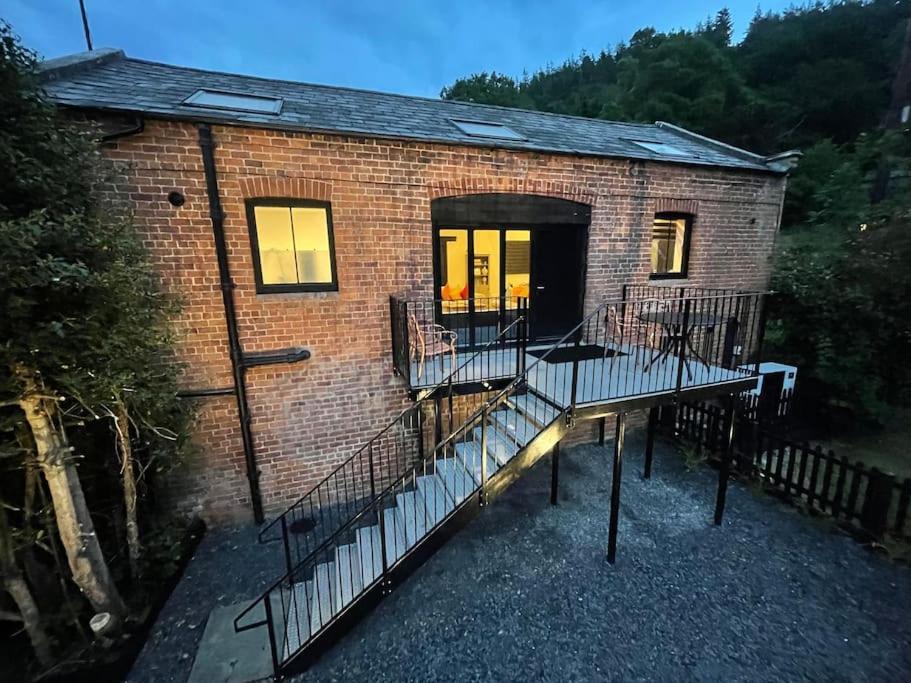 Villa Tank Barn At Brook House, Nestled In The Welsh Hills, A Delightful Retreat à Welshpool Extérieur photo